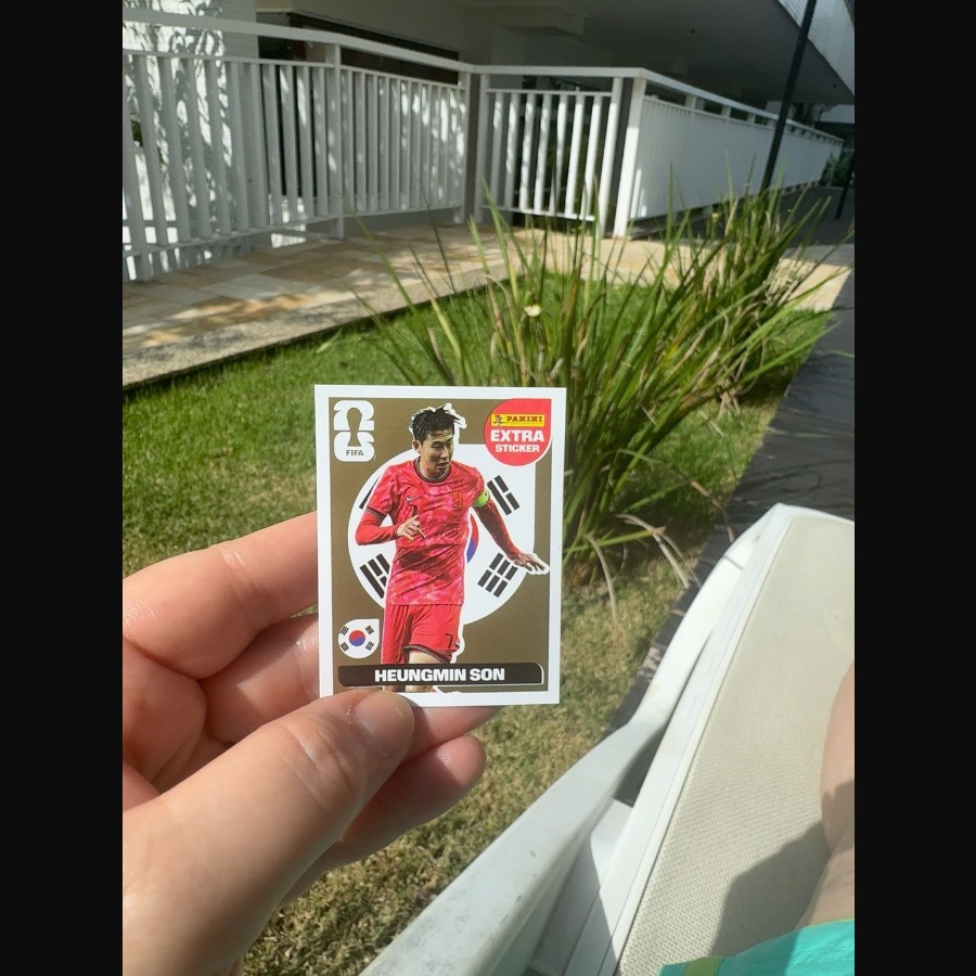 Foto do anúncio FIGURINHA EXTRA STICKER LEGEND GOLD HEUNG-MIN SON